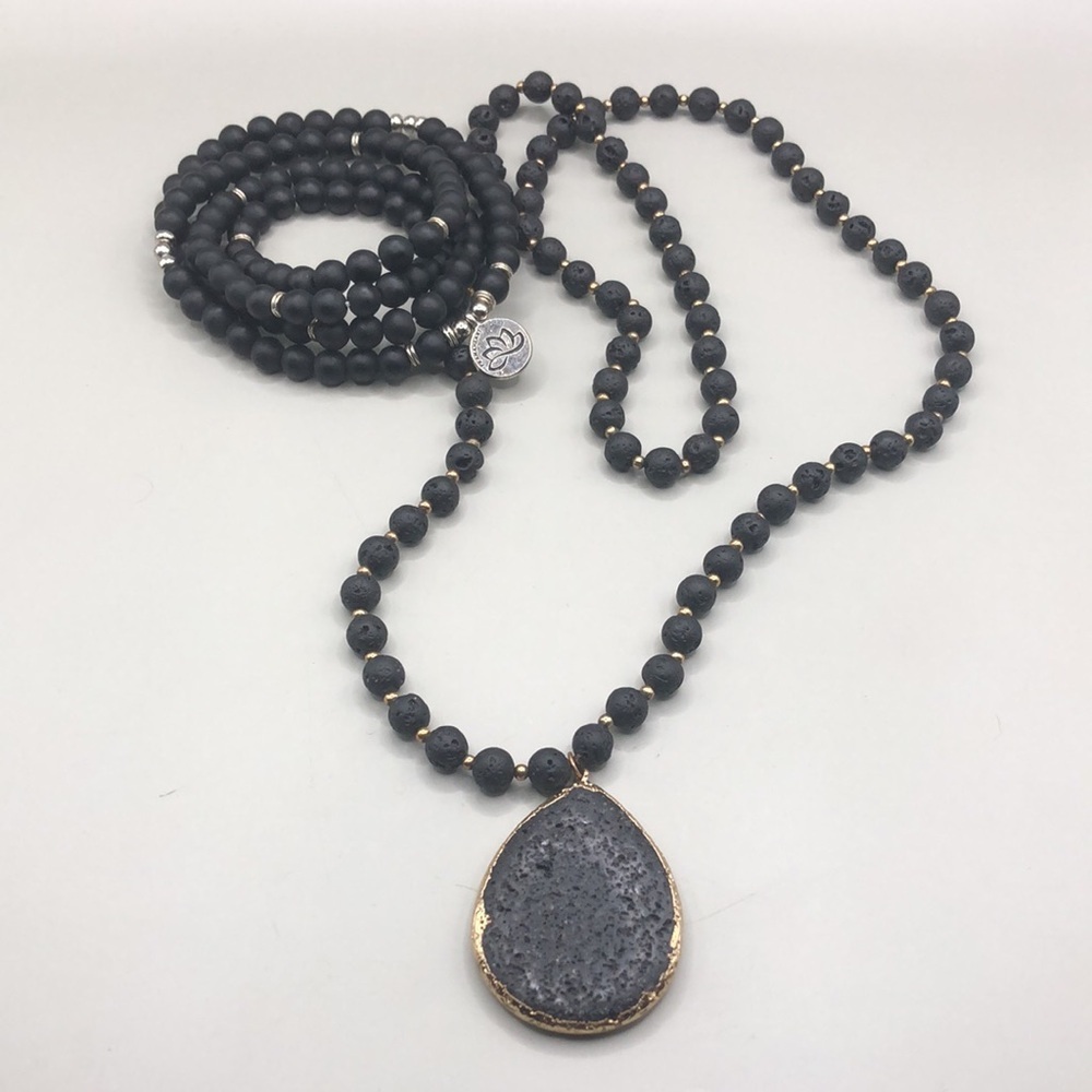 Curated bundle boho style jewelry set necklace + bracelet Pranaheart+ Artisan